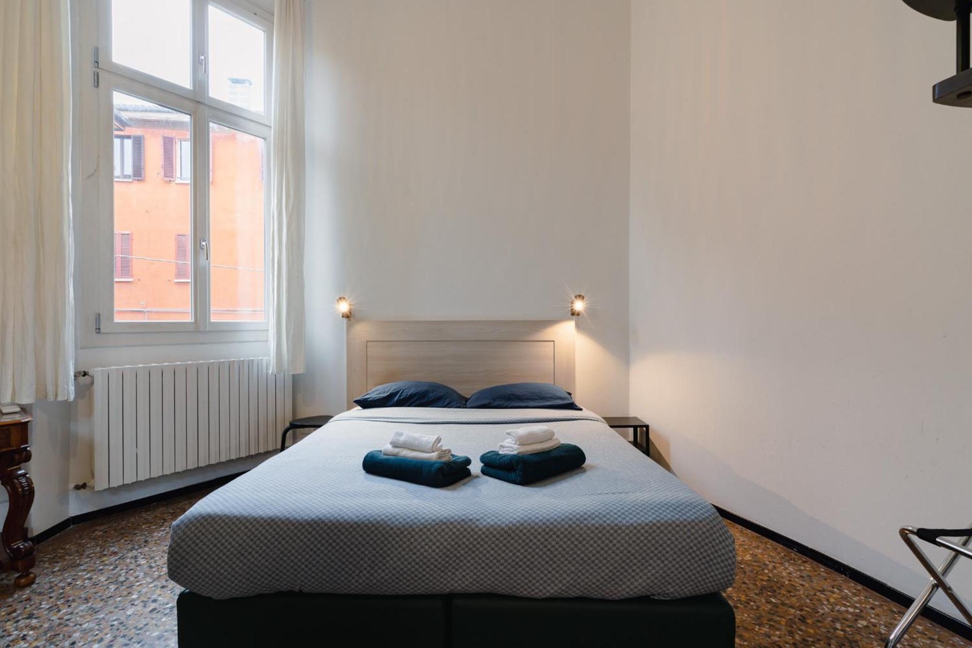 Palazzo Rialto Antique Apartment Bologna Luaran gambar